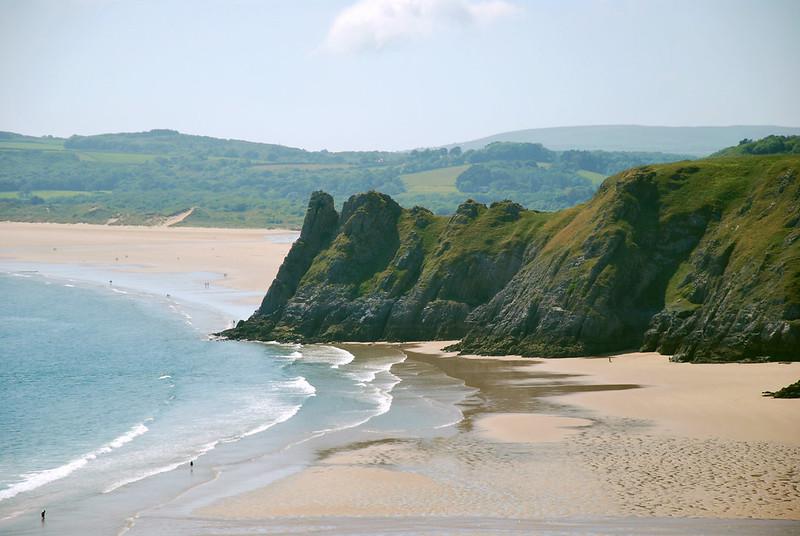 Three-Cliffs-Bay